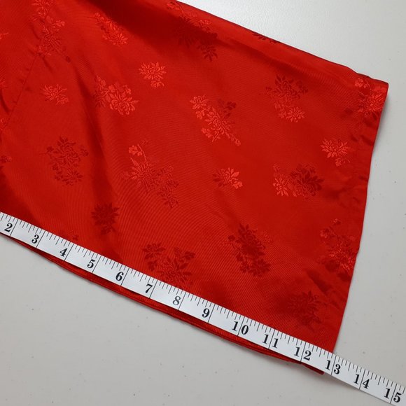 Red Kimono Style Embroidered Robe - Picture 11 of 15